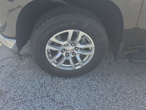 Used 2021 Chevrolet Silverado 1500 LTZ w/ Safety Package II RWD image 2