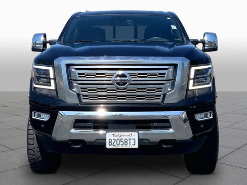 Used 2022 Nissan Titan Platinum Reserve w/ Moonroof Package AWD/4WD image 3