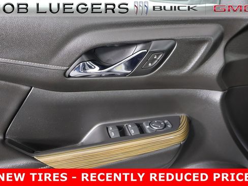 Certified 2019 GMC Acadia SLE FWD image 12