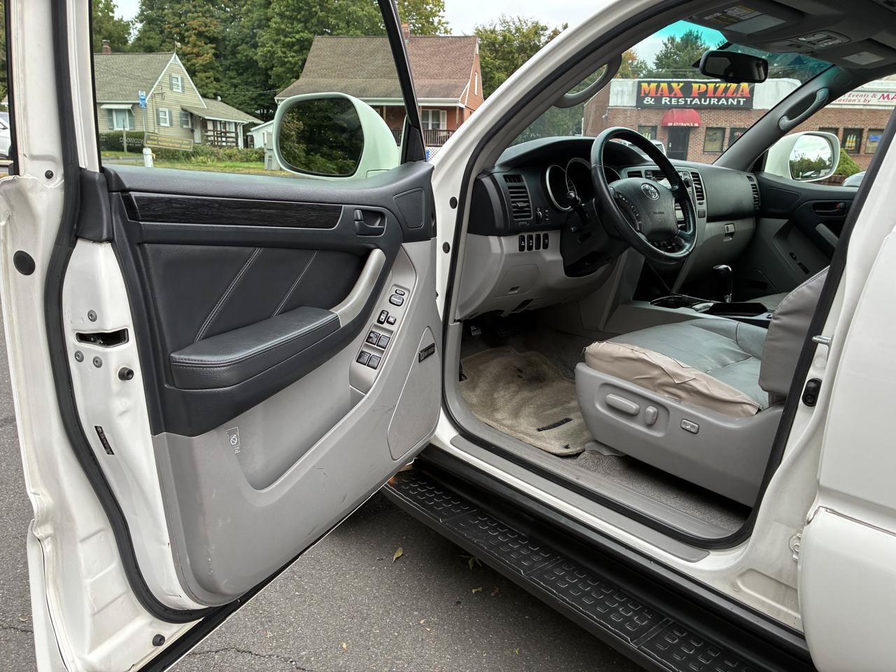 Used 2007 Toyota 4Runner Limited AWD/4WD image 10