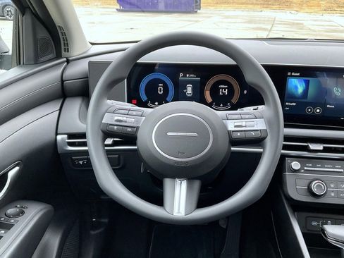 New 2026 Hyundai Tucson SE FWD image 11