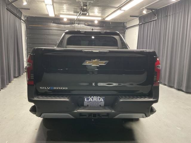 Used 2025 Chevrolet Silverado EV LT w/ LT Premium Package AWD/4WD image 4