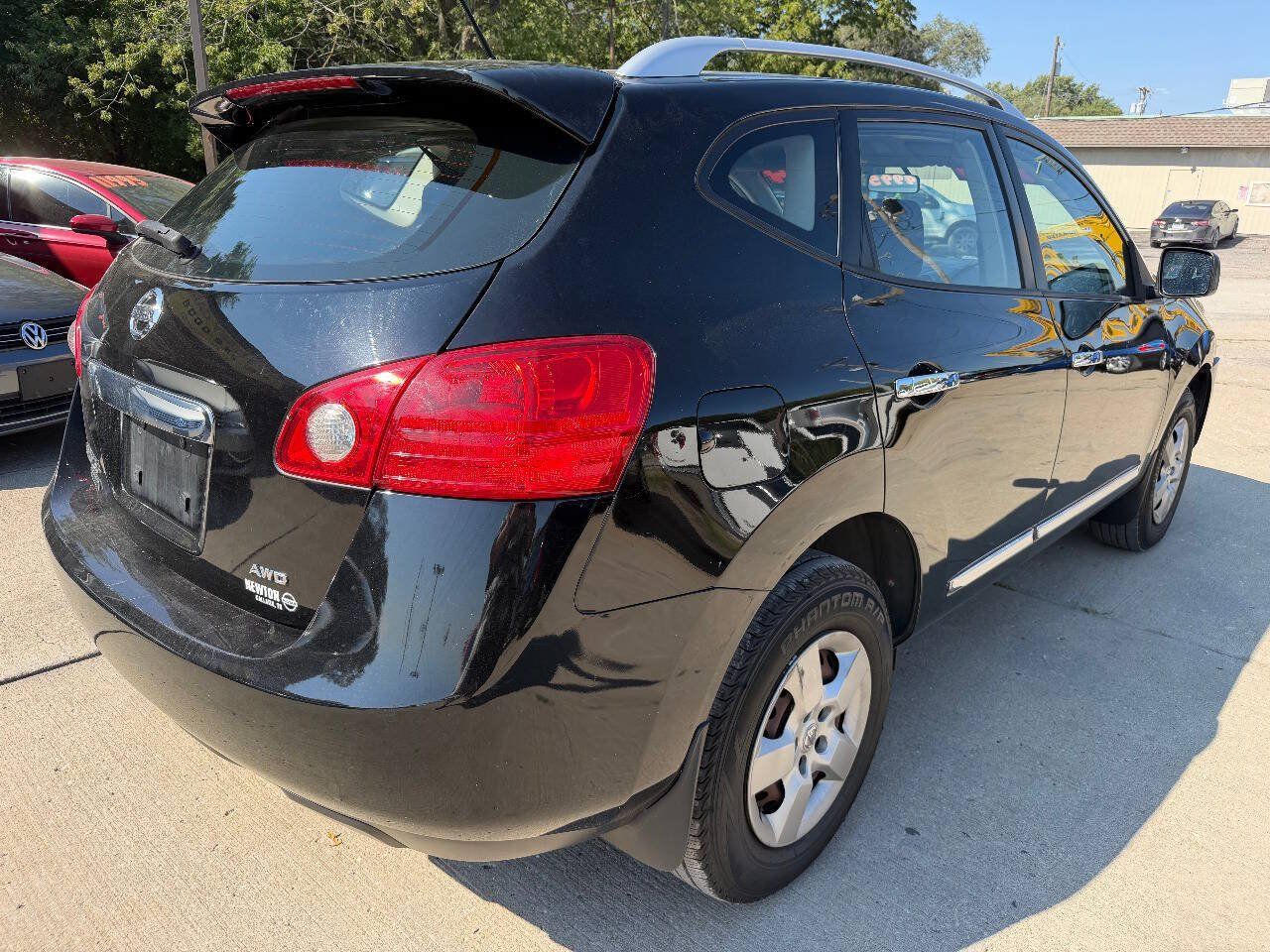 Used 2014 Nissan Rogue S w/ Convenience Package AWD/4WD image 7