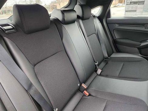 Certified 2024 Honda Civic Sport image 17