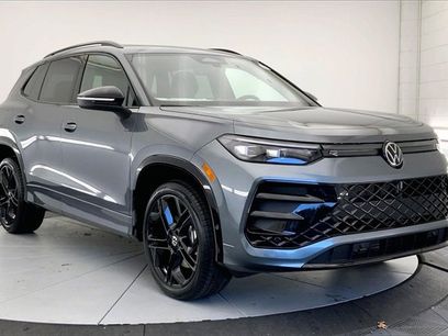 New 2026 Volkswagen Tiguan SE R-Line