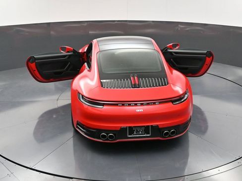Certified 2020 Porsche 911 Carrera 4S image 31