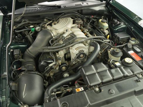 Used 2001 Ford Mustang GT image 58