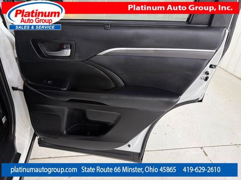 Used 2019 Toyota Highlander SE AWD/4WD image 55