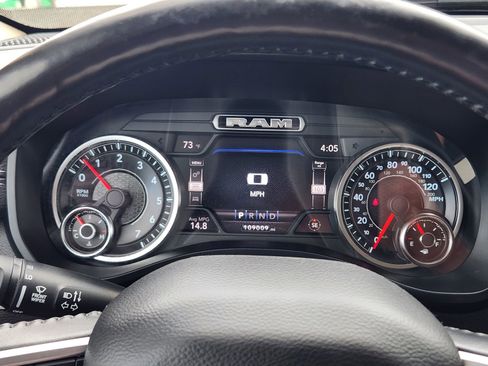 Used 2020 RAM 1500 Laramie image 17