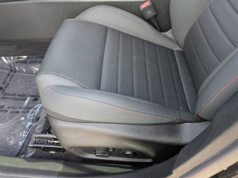 Used 2024 Dodge Hornet R/T image 21