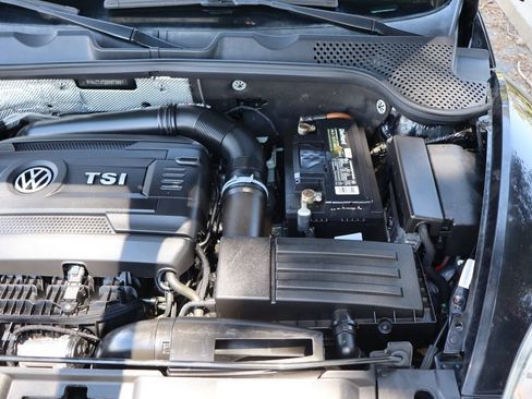 Used 2013 Volkswagen Beetle 2.0T FWD image 37