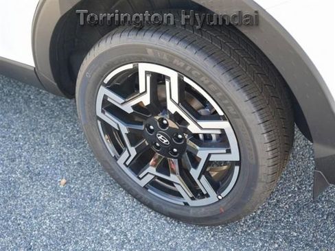 New 2025 Hyundai Santa Cruz Limited image 8