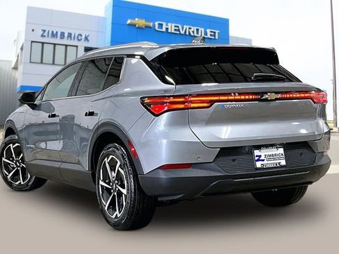 New 2026 Chevrolet Equinox EV LT FWD image 3