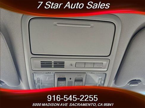 Used 2013 Honda Odyssey Touring image 13