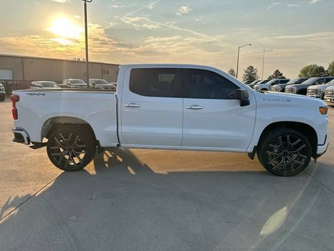 Used 2021 Chevrolet Silverado 1500 Custom AWD/4WD image 34
