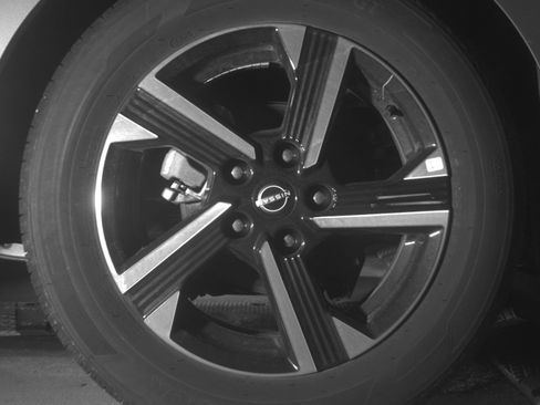 Used 2025 Nissan Sentra SV image 15