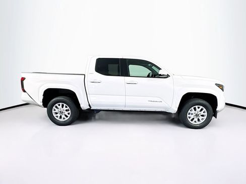 New 2026 Toyota Tacoma SR5 image 10