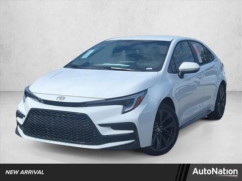 New 2026 Toyota Corolla SE image 1