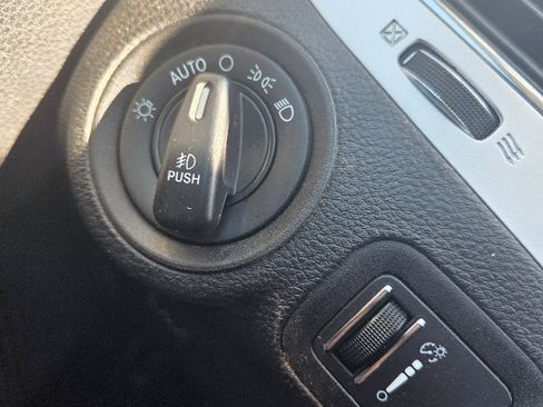 Used 2018 Dodge Journey GT image 22