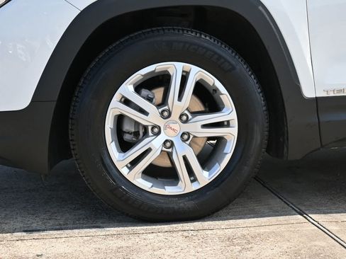 Used 2020 GMC Terrain SLE w/ Driver Convenience Package FWD image 23