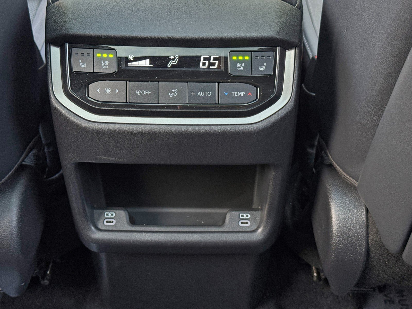 Used 2025 Lexus TX 350 AWD w/ Technology Package image 34