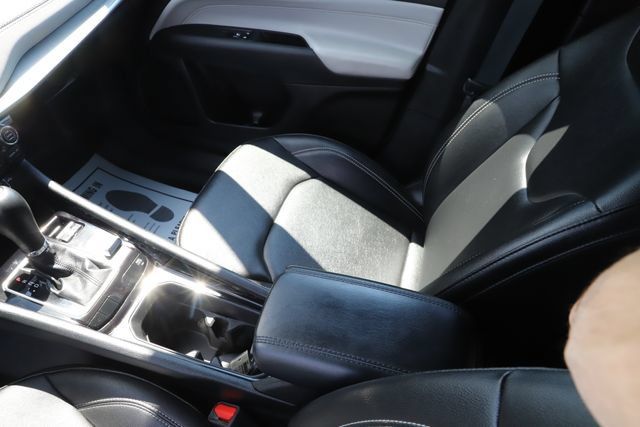 Used 2025 Jeep Compass Limited AWD/4WD image 27