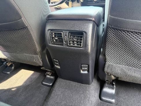 Used 2019 Toyota 4Runner TRD Off-Road AWD/4WD image 9