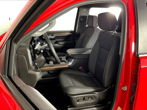 Used 2024 Chevrolet Silverado 1500 LT image 35