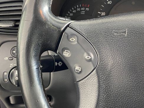 Used 2004 Mercedes-Benz C 240 2.6L image 18