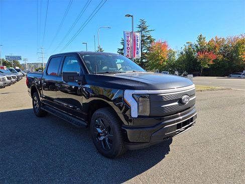 New 2025 Ford F150 Lightning Flash image 3