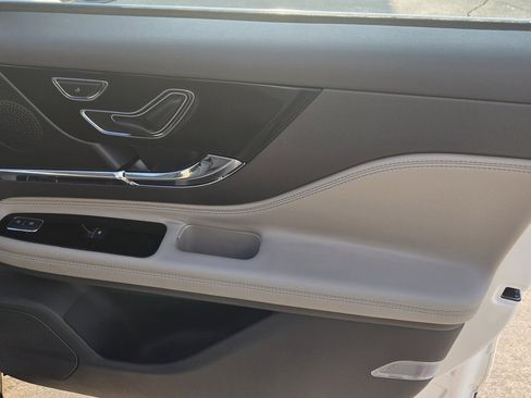 Certified 2023 Lincoln Corsair Reserve w/ Equipment Group 201A image 19