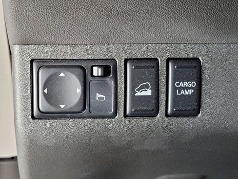 Certified 2020 Nissan Frontier PRO-4X w/ Pro-4x Utility Package AWD/4WD image 8
