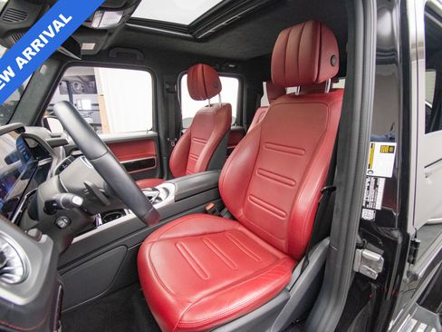 Used 2021 Mercedes-Benz G 550 image 11