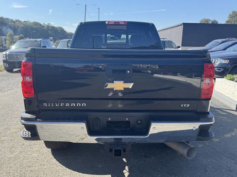 Used 2018 Chevrolet Silverado 2500 LTZ w/ Duramax Plus Package image 5