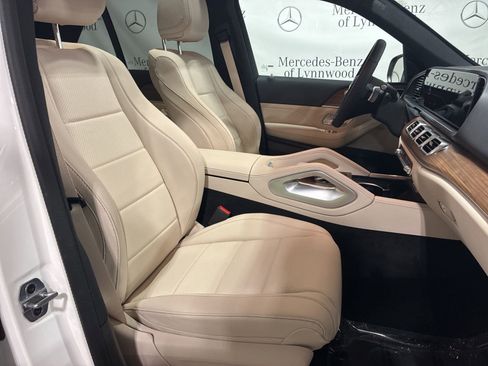 New 2026 Mercedes-Benz GLE 350 4MATIC image 13