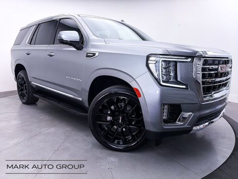Used 2023 GMC Yukon SLT w/ SLT Premium Package AWD/4WD image 1
