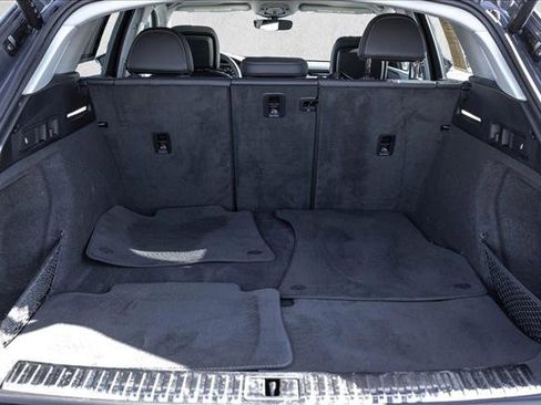 Used 2024 Audi Q8 e-tron Premium Plus w/ Premium Plus Package image 24