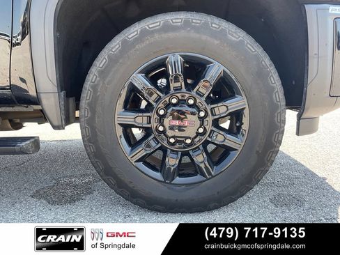 Used 2024 GMC Sierra 2500 AT4 w/ AT4 Premium Plus Package AWD/4WD image 31