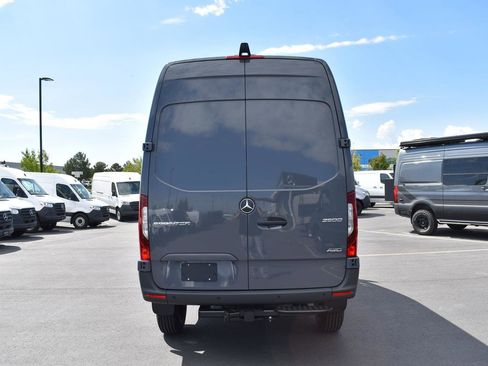 New 2025 Mercedes-Benz Sprinter 2500 image 6