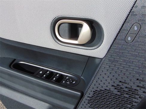 Used 2025 MINI Cooper S image 19