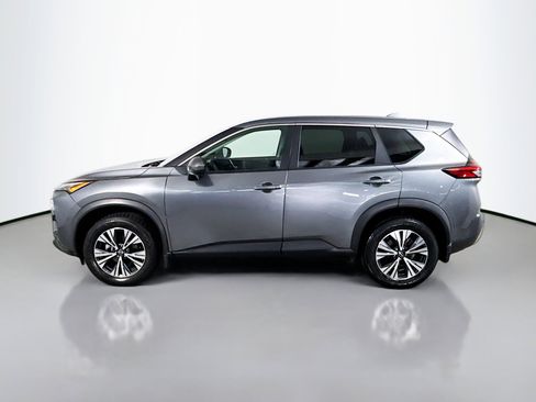 Used 2023 Nissan Rogue SV image 6
