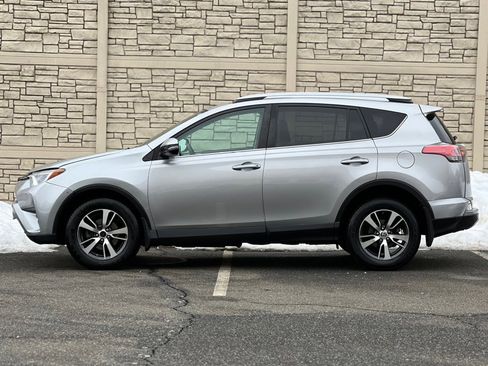 Used 2017 Toyota RAV4 XLE w/ All Weather Liner Package image 5