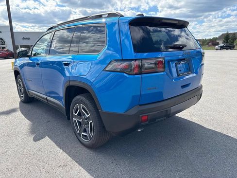 Used 2026 Jeep Cherokee Limited AWD/4WD image 5