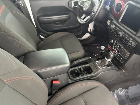 Used 2022 Jeep Wrangler Unlimited Rubicon w/ LED Lighting Group AWD/4WD image 23