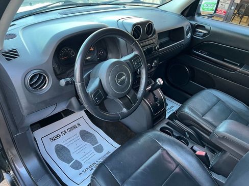 Used 2017 Jeep Patriot High Altitude image 11