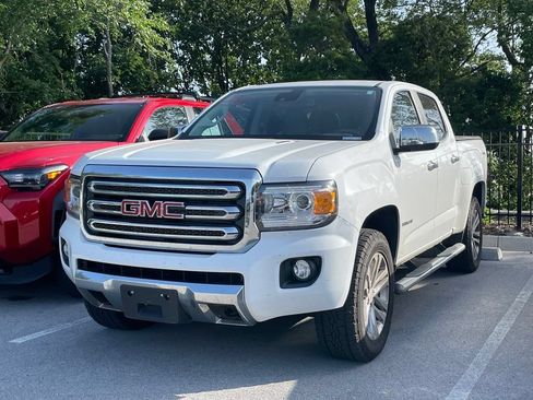 Used 2017 GMC Canyon SLT w/ Driver Alert Package AWD/4WD image 3