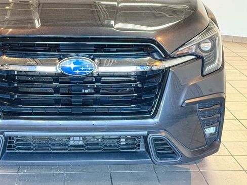 Used 2023 Subaru Ascent Limited image 14