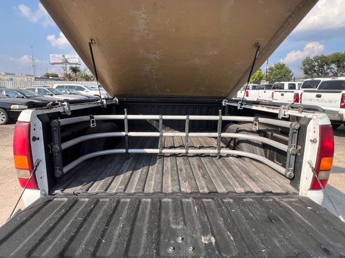 Used 2001 GMC Sierra 2500 4x4 Extended Cab w/ Convenience Plus Group image 20