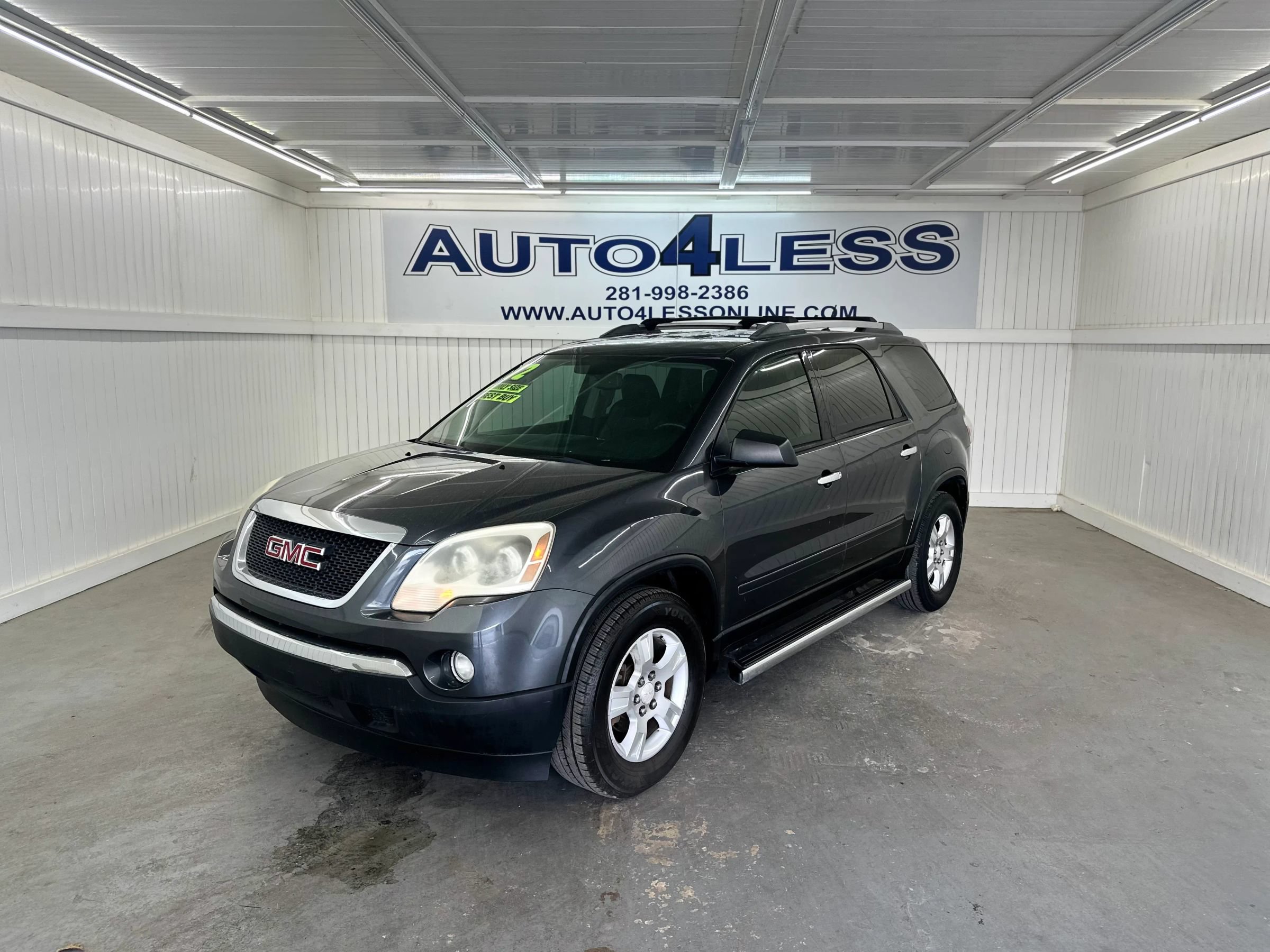 Used 2012 GMC Acadia SLE w/ LPO, 'HIT The Road' Package FWD image 1