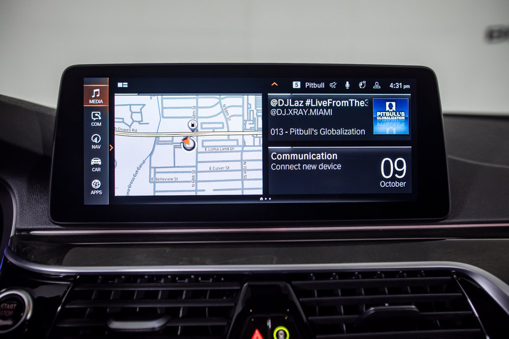 Used 2023 BMW 530i w/ Premium Package RWD image 28
